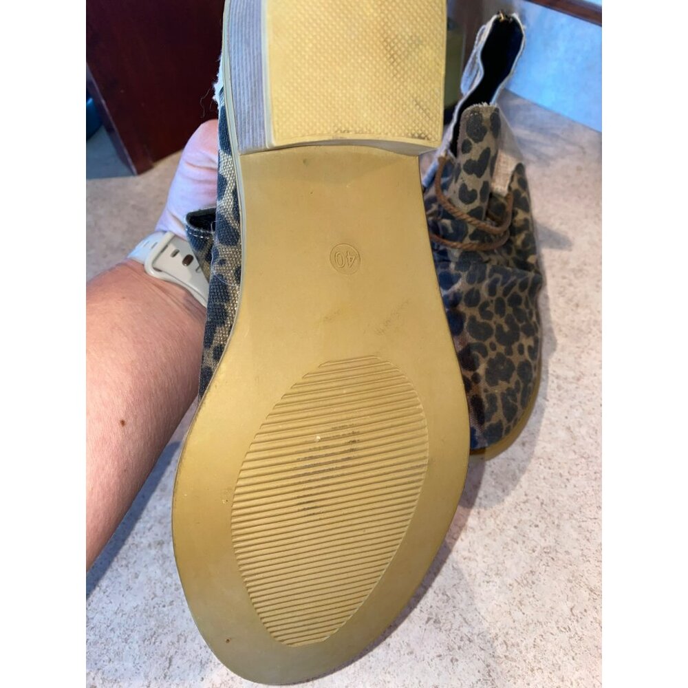 New LEOPARD CHUNKY HEEL BOOTS Size 9 - Picture 8 of 8